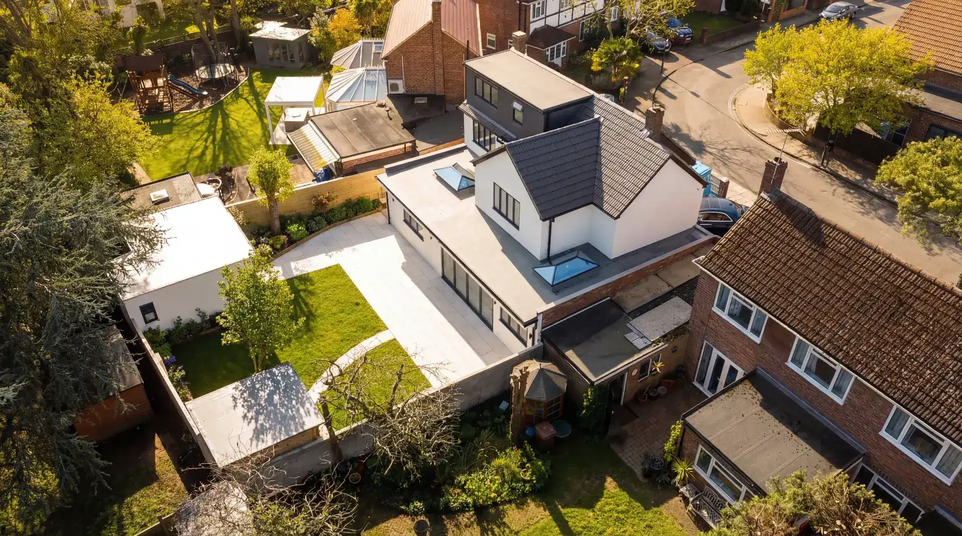 Double storey extension in Isleworth by Trovix Group